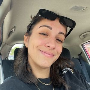 Meet your Posher, Anna